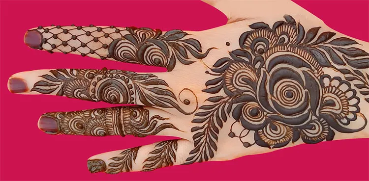 Beautiful Latest Khafeef Henna Design For Back Hand