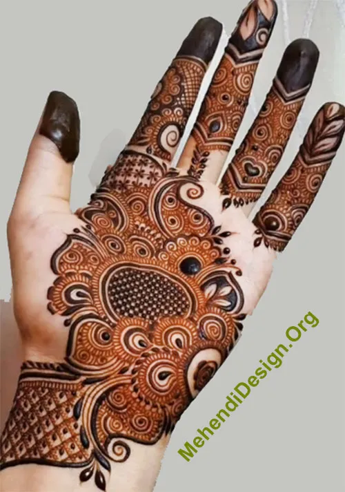 Floral patch mehndi design..♥️ #ASMIMEHANDI #heenalove #patches #mehandi |  Instagram