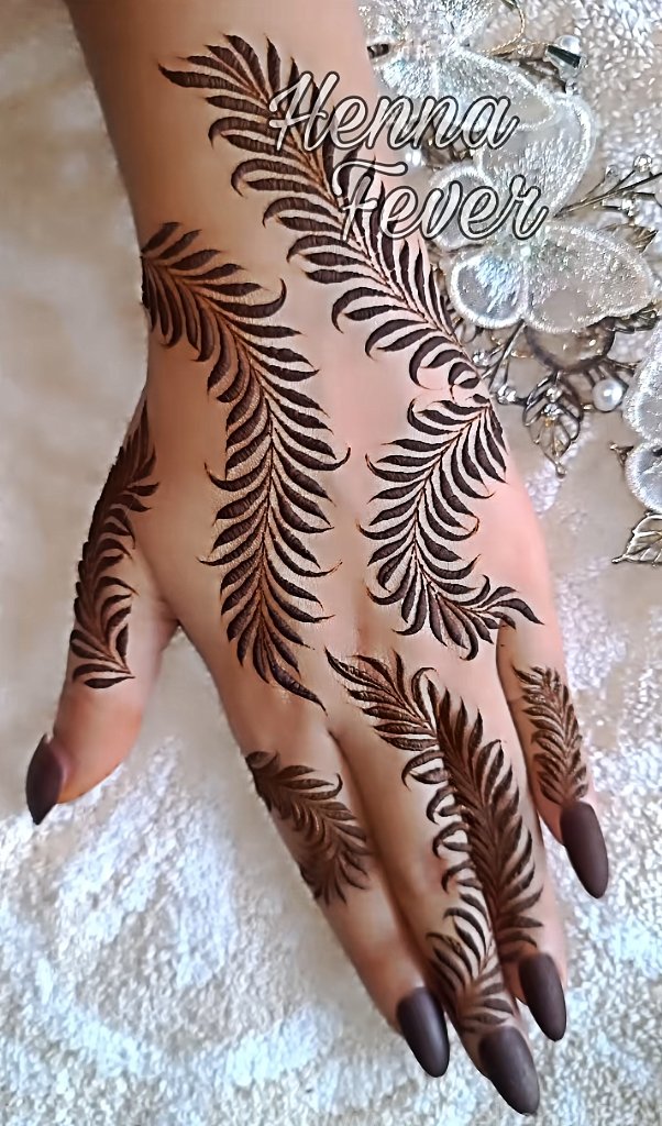 Image of Beautiful Leaves Vines Mehndi Henna Design Beautiful Leaves Vines Mehndi Henna Design