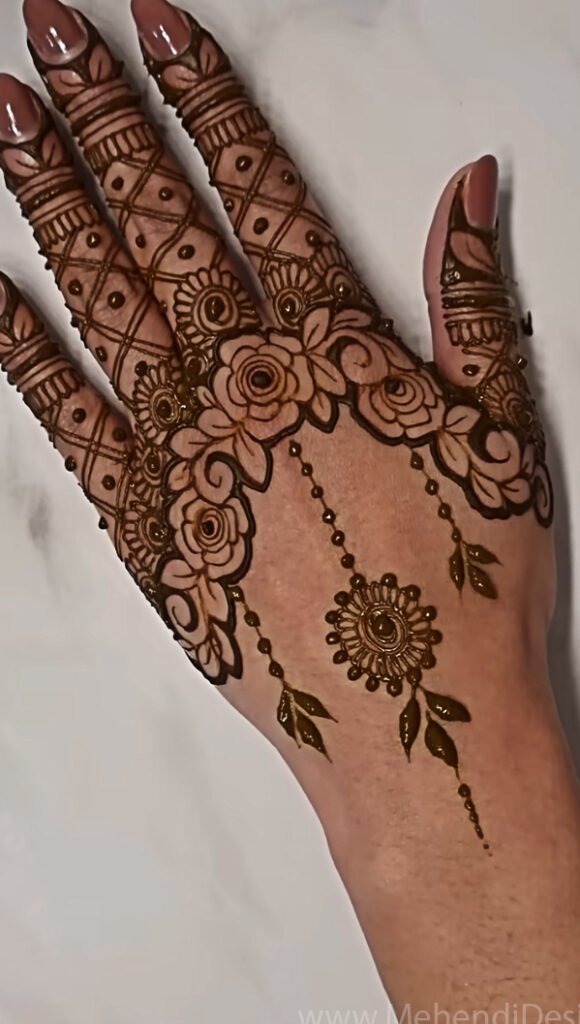 Image of End season glove style henna design for fall End season glove style henna design for fall