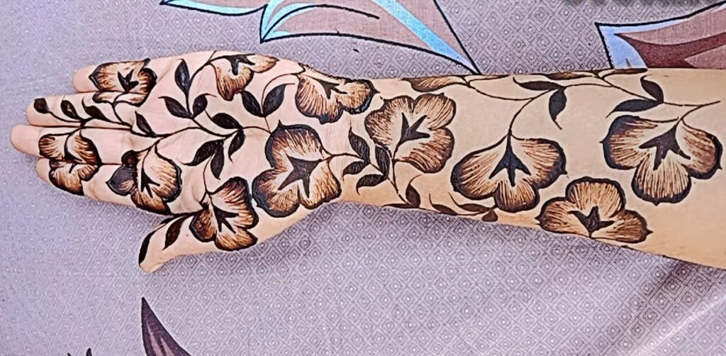 Image of Most Beautiful Fall Inspired Floral Mehndi Design For Her Most Beautiful Fall Inspired Floral Mehndi Design For Her