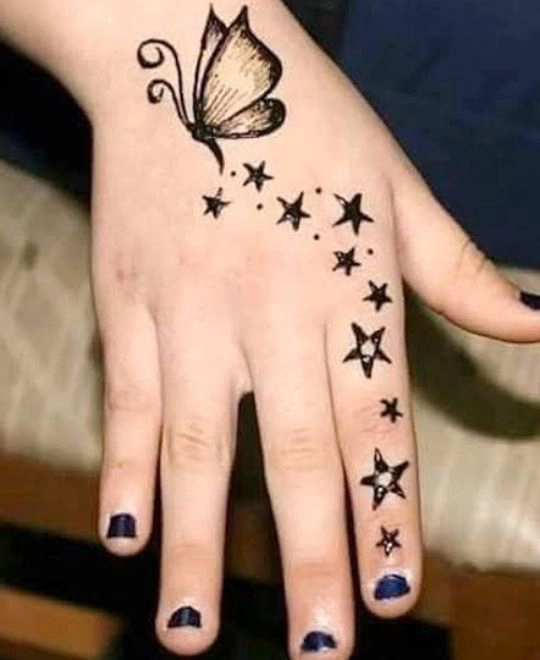 Simple And Easy Kids Mehndi Designs